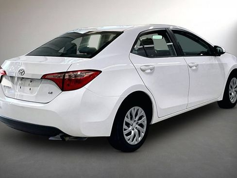 Used 2019 Toyota Corolla LE FWD image 5