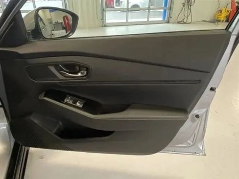 Used 2023 Honda Accord Touring image 24