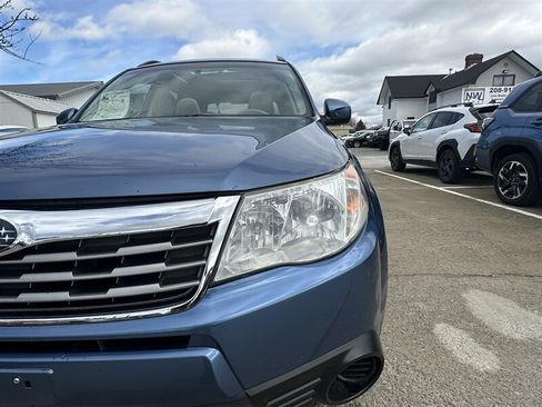 Used 2010 Subaru Forester 2.5X Premium AWD/4WD image 26