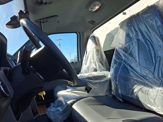 Used 2023 Ford F650 2WD Regular Cab Super Duty image 12
