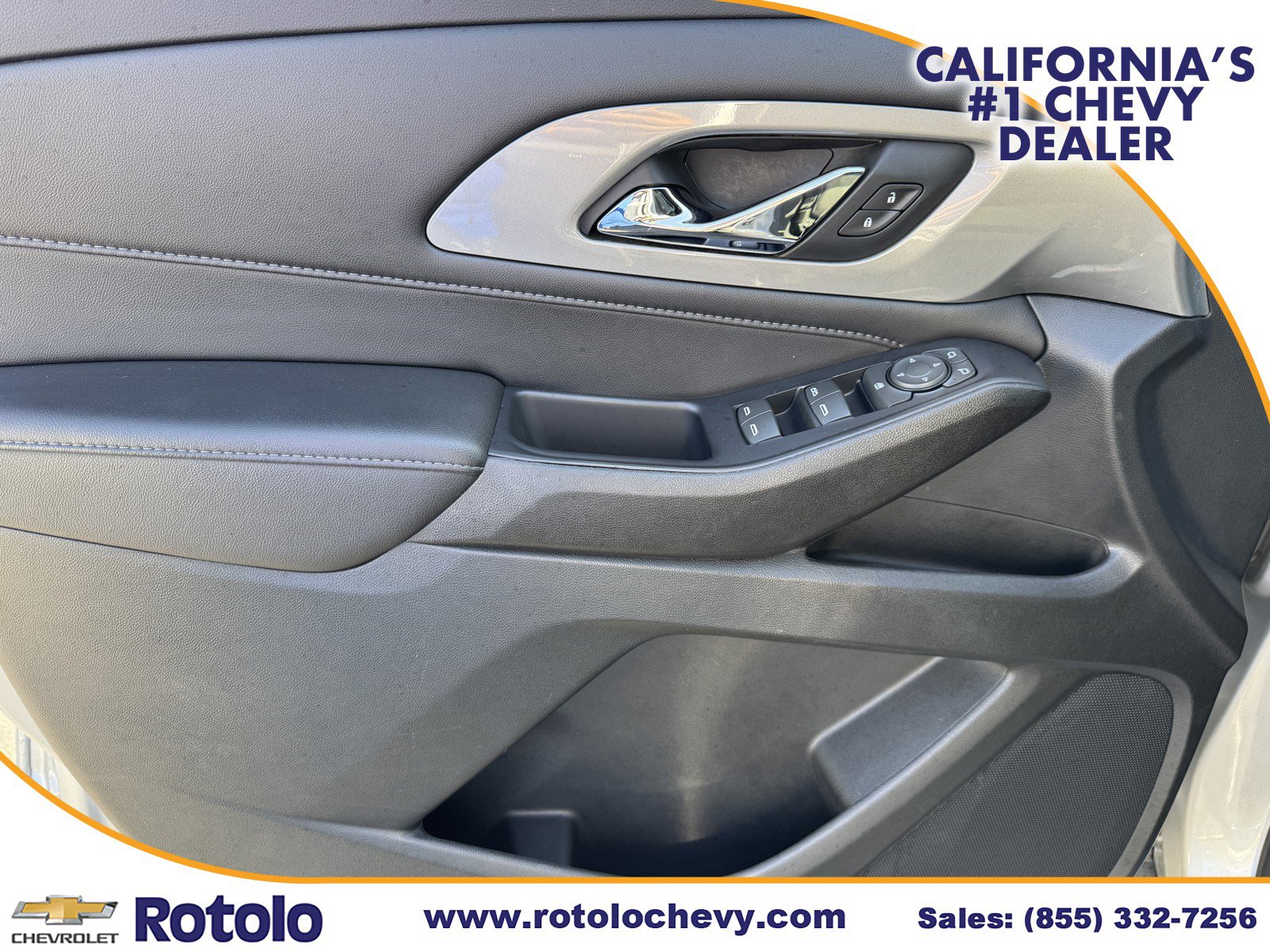 Used 2022 Chevrolet Traverse LT FWD image 15