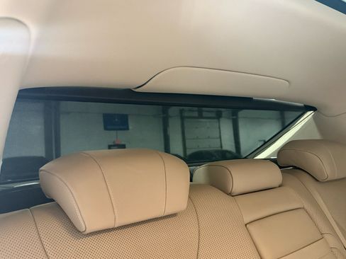 Used 2018 Mercedes-Benz S 450 Sedan w/ AMG Line Exterior image 33