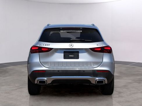 Certified 2026 Mercedes-Benz GLA 250 4MATIC image 6