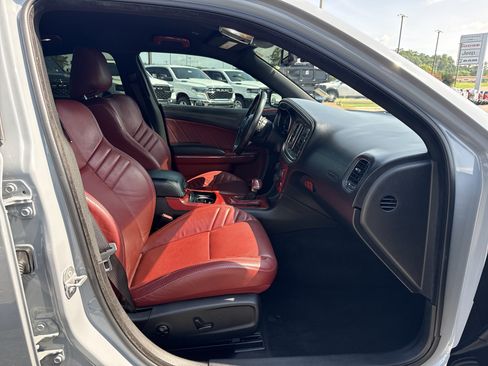 Used 2021 Dodge Charger SRT Hellcat RWD image 13