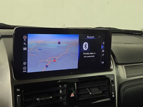 Used 2023 Lexus GX 460 Premium w/ Accessory Package image 20