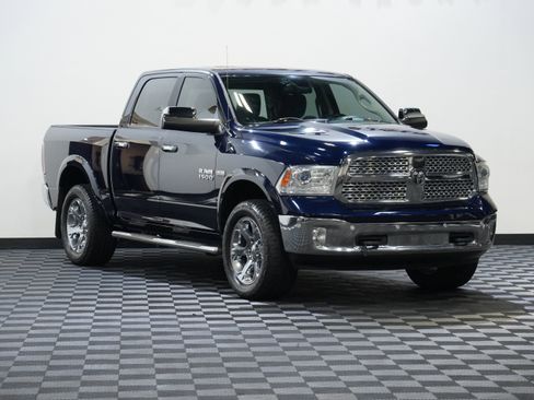 Used 2014 RAM 1500 Laramie w/ Trailer Tow Group image 5