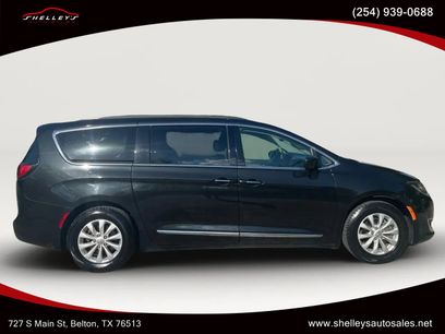 Used 2017 Chrysler Pacifica Touring-L