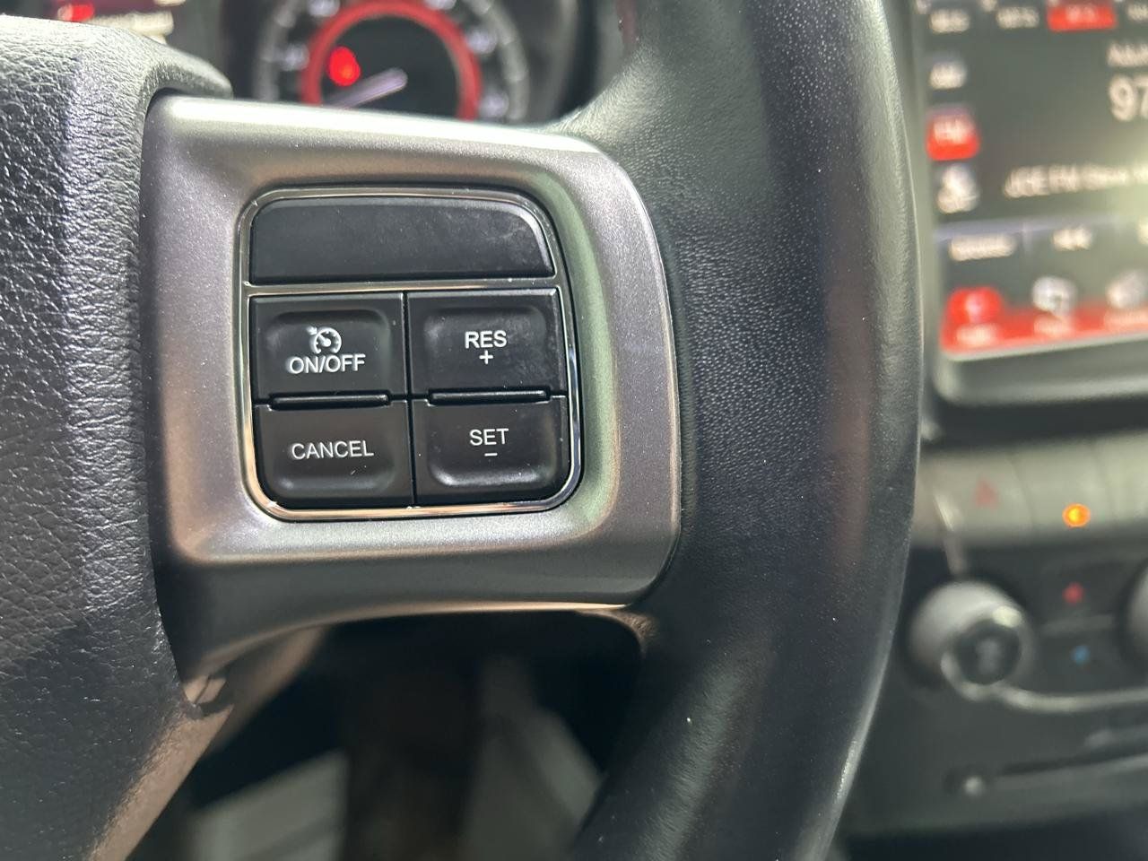 Used 2018 Dodge Journey Crossroad FWD image 20