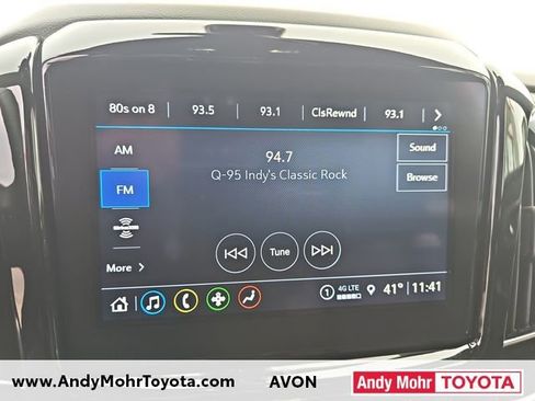 Used 2023 Chevrolet Traverse LT image 20