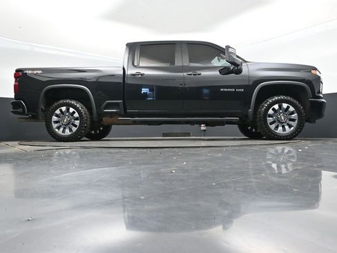 Used 2022 Chevrolet Silverado 2500 Custom w/ Safety Confidence Package image 44