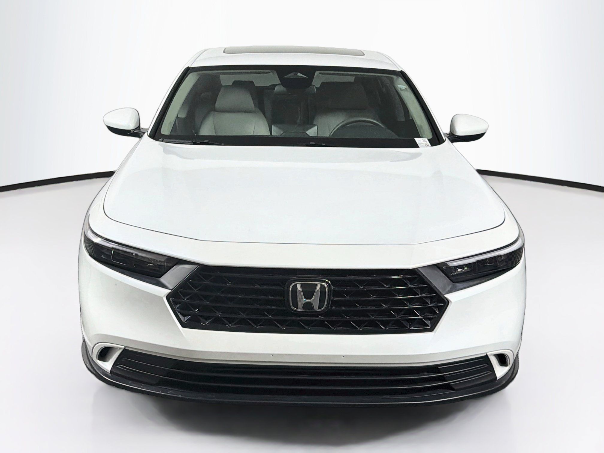 Used 2023 Honda Accord EX image 2