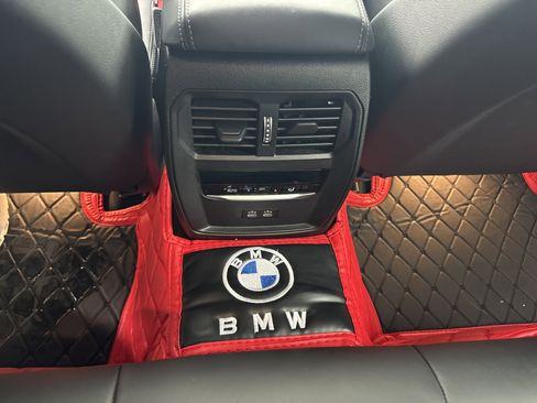 Used 2021 BMW M4 Competition w/ Executive Package RWD image 35