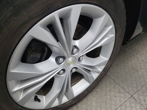 Used 2014 Chevrolet Impala LT w/ Premium Seating Package image 31