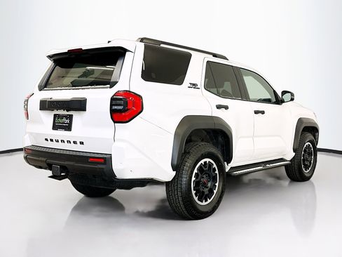 Used 2025 Toyota 4Runner TRD Off-Road image 9