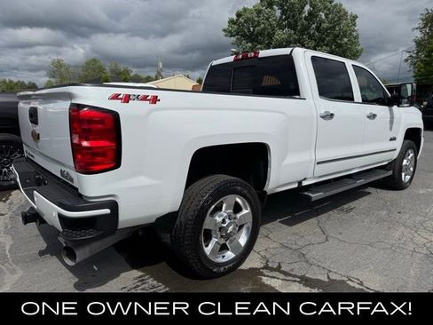 Used 2019 Chevrolet Silverado 2500 High Country w/ Duramax Plus Package AWD/4WD image 2