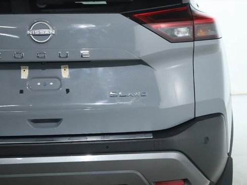 Used 2022 Nissan Rogue SL w/ SL Premium Package image 45