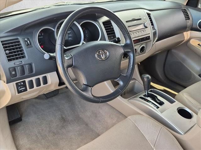 Used 2005 Toyota Tacoma PreRunner RWD image 13