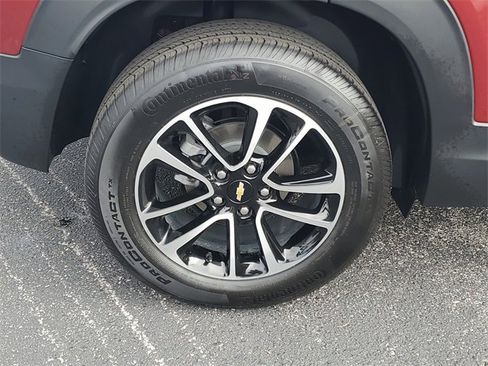 Certified 2024 Chevrolet TrailBlazer LT w/ Convenience Package image 7