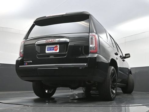 Used 2018 GMC Yukon Denali w/ Denali Ultimate Package AWD/4WD image 33
