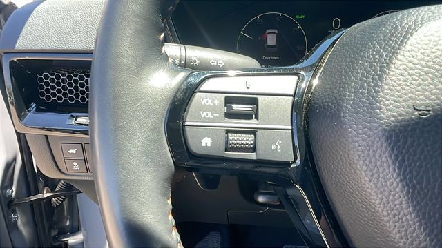 Used 2025 Honda CR-V Sport Touring image 27