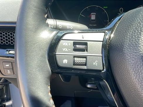 Used 2025 Honda CR-V Sport Touring image 27