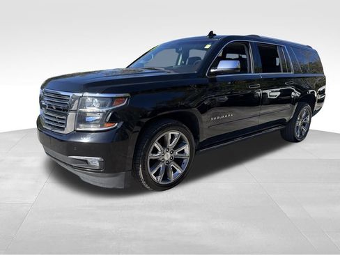 Used 2017 Chevrolet Suburban Premier image 3