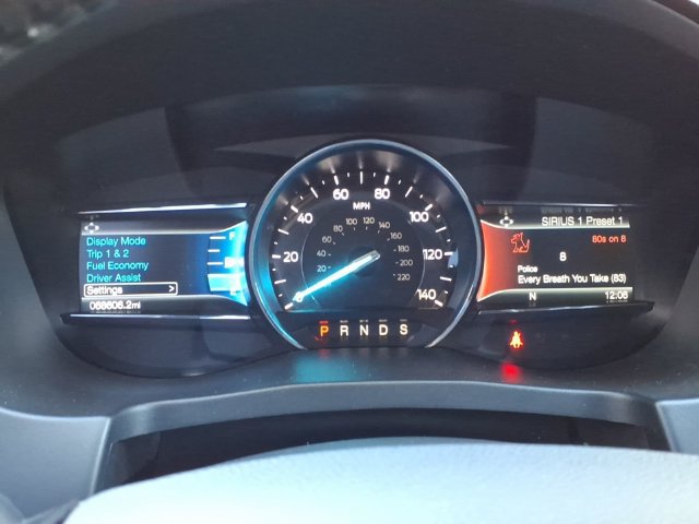 Used 2019 Ford Explorer XLT w/ Equipment Group 202A AWD/4WD image 29