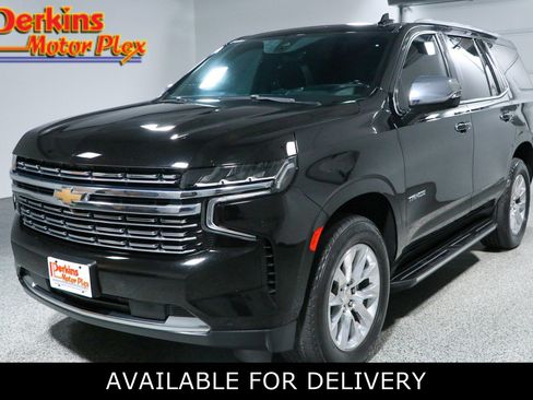 Used 2022 Chevrolet Tahoe Premier RWD image 1