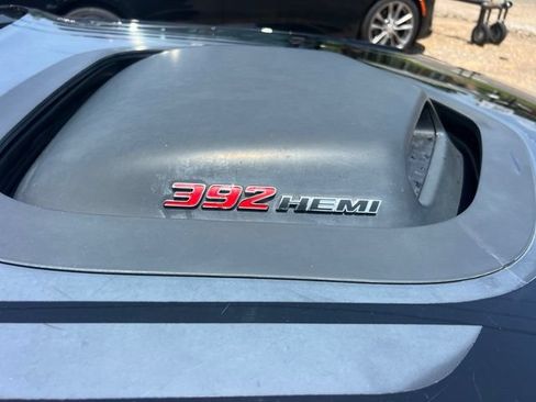 Used 2016 Dodge Challenger R/T Scat Pack RWD image 8