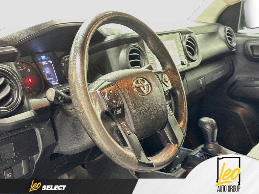 Used 2021 Toyota Tacoma SR AWD/4WD image 14