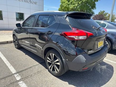 Used 2020 Nissan Kicks SR w/ SR Premium Package FWD image 10