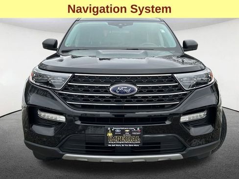 Used 2023 Ford Explorer XLT w/ Equipment Group 202A image 4
