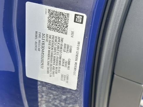 Certified 2025 Chevrolet Corvette Stingray Preferred Conv w/ 2LT image 33