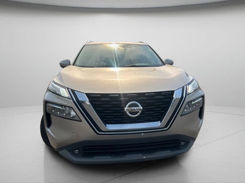 Used 2021 Nissan Rogue SL AWD/4WD image 3