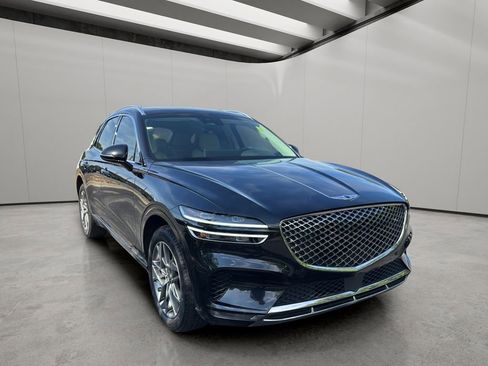 Used 2025 Genesis GV70 2.5T AWD/4WD image 7