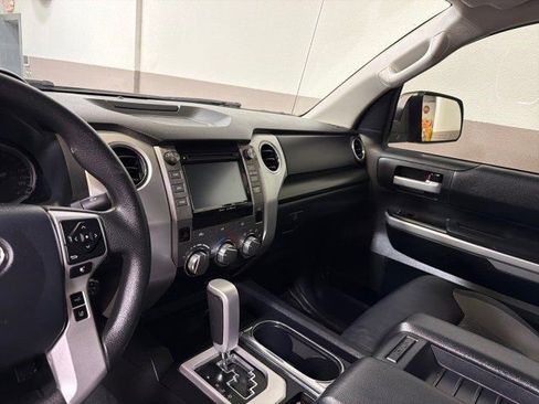 Used 2019 Toyota Tundra SR5 w/ SR5 Upgrade Package RWD image 14