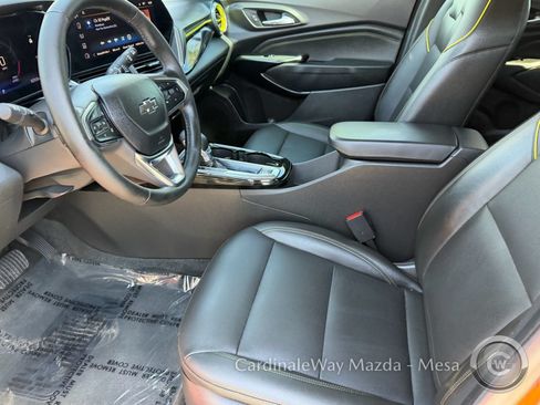 Used 2024 Chevrolet Trax ACTIV w/ Driver Confidence Package FWD image 19