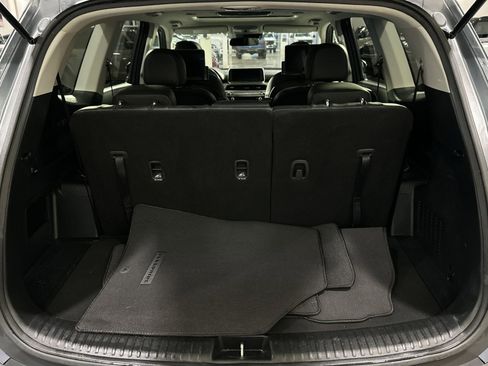Used 2022 Kia Telluride S image 37