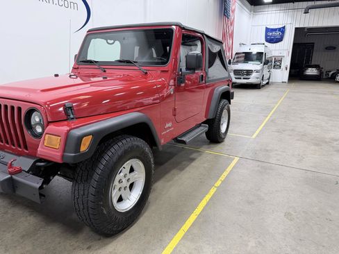 Used 2005 Jeep Wrangler Unlimited AWD/4WD image 18