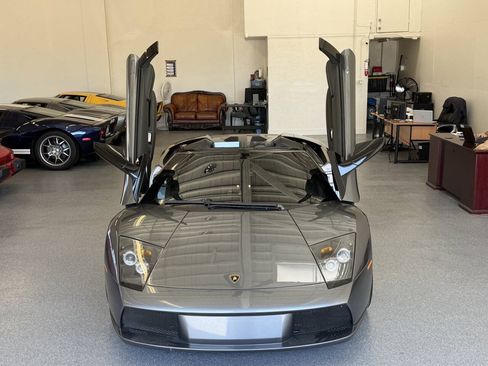 Used 2006 Lamborghini Murcielago Roadster AWD/4WD image 5
