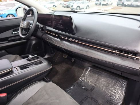 Certified 2024 Nissan Ariya FWD image 26