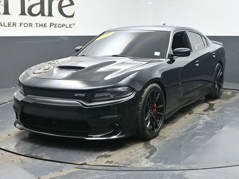 Used 2017 Dodge Charger R/T image 30