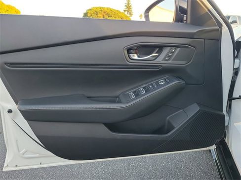 Used 2024 Honda Accord Sport image 19