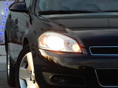 Used 2008 Chevrolet Impala SS image 6