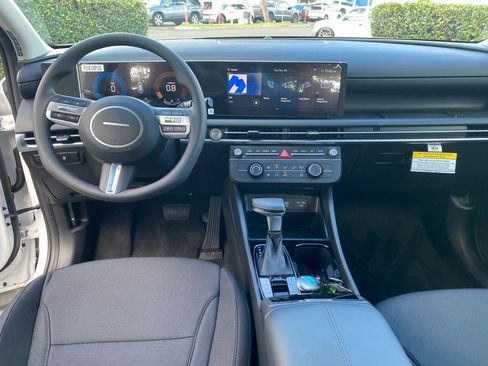 New 2026 Hyundai Tucson SE image 30