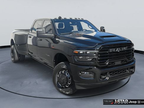 New 2026 RAM 3500 Laramie AWD/4WD image 3