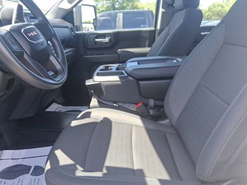 Used 2025 GMC Sierra 2500 Pro AWD/4WD image 11