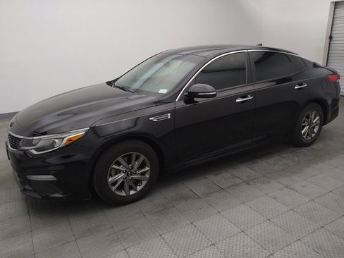 Used 2019 Kia Optima LX FWD image 2