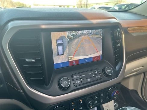 Used 2017 GMC Acadia Denali w/ Technology Package image 11