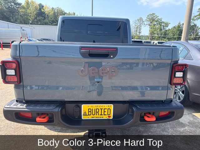 Used 2025 Jeep Gladiator Mojave AWD/4WD image 6